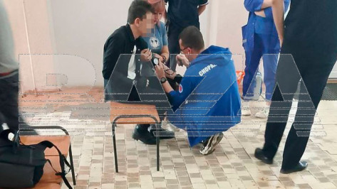 «Вам не жить»: появились подробности нападения подростка с молотком на воронежскую школу