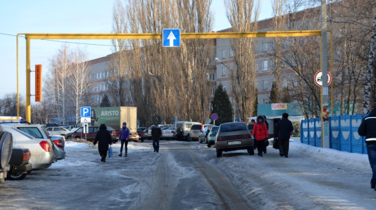 В Семилуках неизвестные самовольно установили дорожный знак