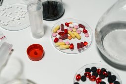 Международные фармацевтические компании продолжат поставки лекарств в Россию
