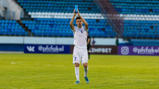 Вслед за тренером лучшим футболистом июля в ФНЛ признали и игрока воронежского «Факела»