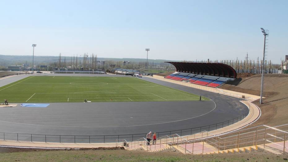 В поселке Хохольский 22 мая после реконструкции  откроют стадион