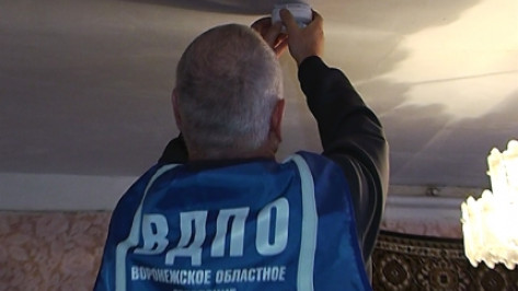 Воронежские спасатели поставили пожарные датчики в домах многодетных семей