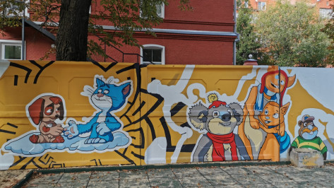 В центре Воронежа появились граффити с героями мультфильма «Котенок с улицы Лизюкова – 2»