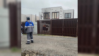 В Ямном Воронежской области полностью сгорела квартира: видео