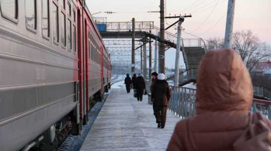Отмена пригородных электричек поставила многих жителей воронежской глубинки в безвыходную ситуацию
