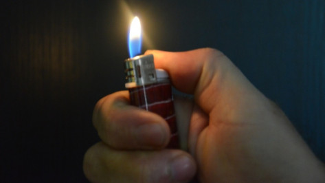 Воронежец из мести поджег двери соседей