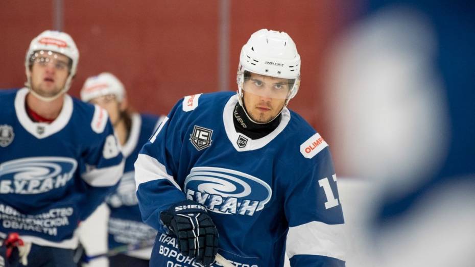 Воронежский «Буран» покинули три нападающих