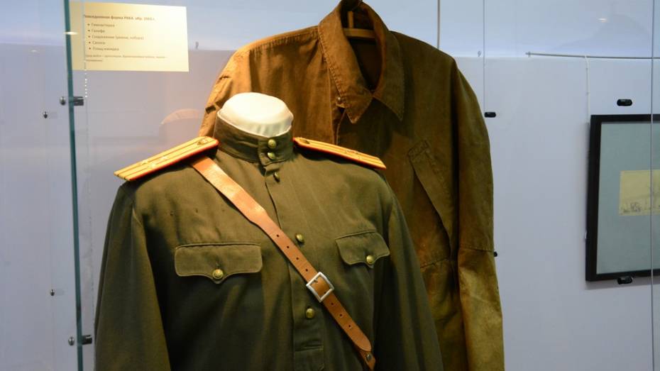 В Острогожском музее до конца июня будет работать выставка военной формы