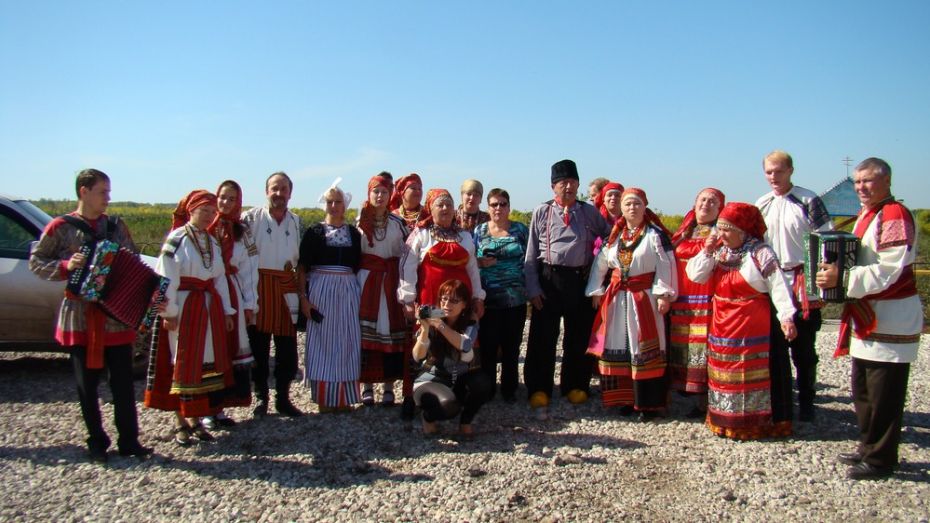 В Хохольском районе выступит с концертом фольклорный ансамбль из Македонии