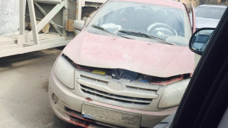 В Воронеже четыре столкнувшихся автомобиля заблокировали улицу 45-й стрелковой дивизии