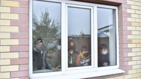 Воронежские органы опеки присмотрят за детьми госпитализированных COVID-пациентов