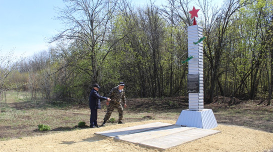 Стелу в память о боях советских летчиков с фашистами установили в Ольховатском районе