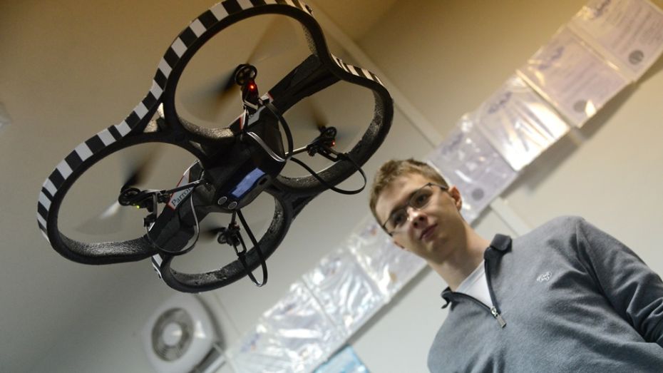 Воронежские ученые создали способ управлять дроном с помощью взгляда