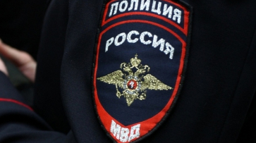 В Воронежской области бандиты в масках с пистолетом ограбили автозаправку
