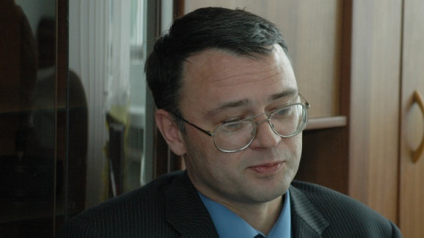 В региональном управлении СКР пояснили, почему было прекращено уголовное дело в отношении депутата Воронежской гордумы Леонида Зенищева 