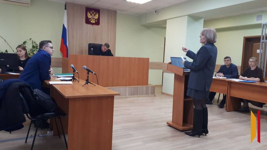 Комплимент прокурору и признание в страшной тайне: в воронежском суде продолжают рассматривать дело экс-преподавателя ВГТУ Натальи Сироткиной