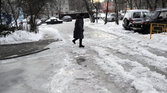 Более 1,7 тыс воронежцев пострадали из-за гололеда в новогодние праздники