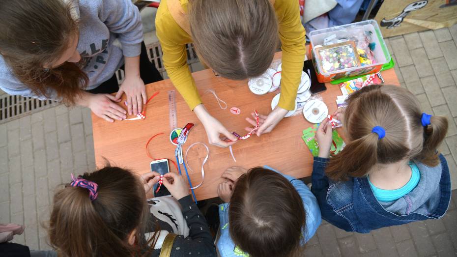 Воронежских школьников подготовят к самостоятельной жизни через проект «Один дома»