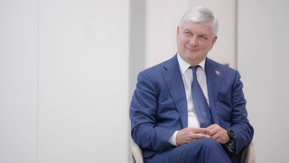 Воронежские политические эксперты оценили программную статью губернатора Александра Гусева «Выстоять и победить»