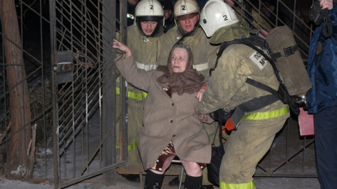 В центре Воронежа из-за опасности прорыва газопровода были эвакуированы жильцы многоквартирного дома