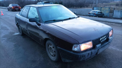 В Воронежской области 49-летняя женщина попала под колеса Audi
