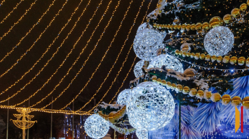 Парад Дедов Морозов, концертные программы, каток: афиша на новогодние праздники в Воронеже 2025–2026