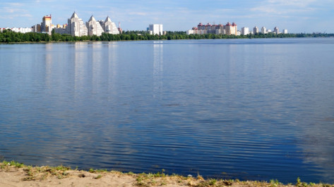 В выходные в Воронеже сохранится аномальное тепло