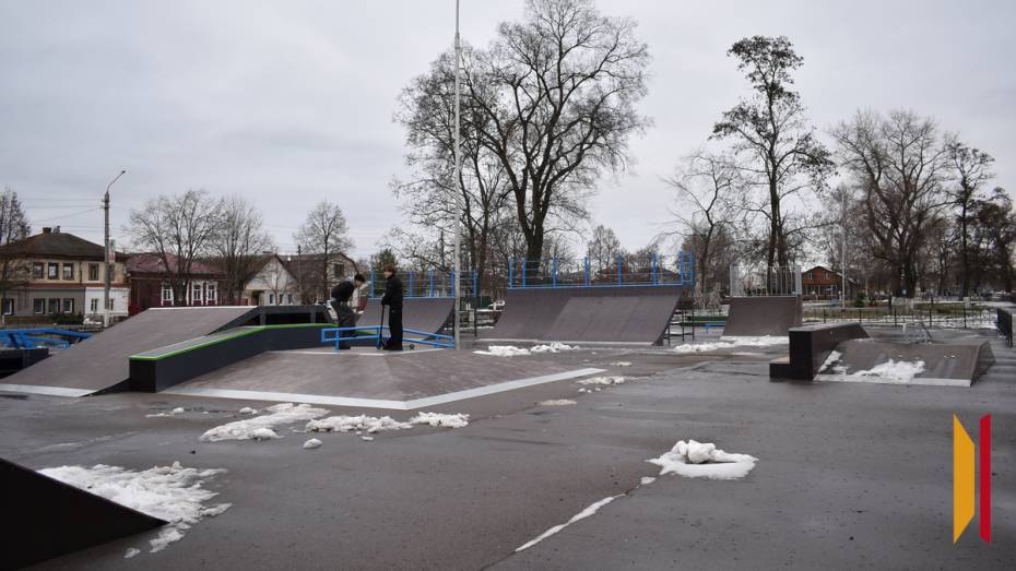 В Борисоглебске на скейт-площадке установили новое оборудование