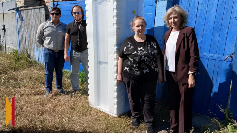 В Таловском районе три семьи получили адресную помощь – бытовую технику и насосную станцию