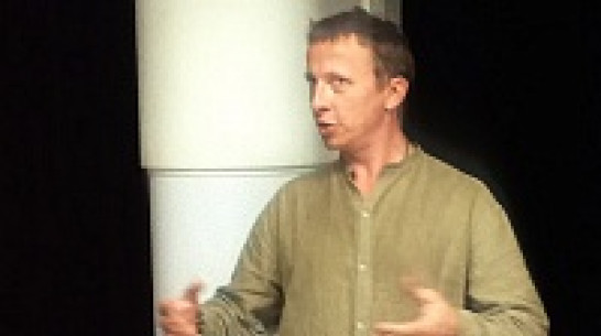 В Воронеже Иван Охлобыстин рассказал, как на последнем звонке его напугали одноклассницы