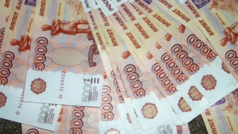 Воронежские многодетные семьи начали получать дополнительные выплаты