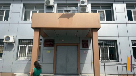 Воронежский экс-полицейский получил 5,5 года колонии за кражу 12 тыс долларов при обыске по «магическому делу»