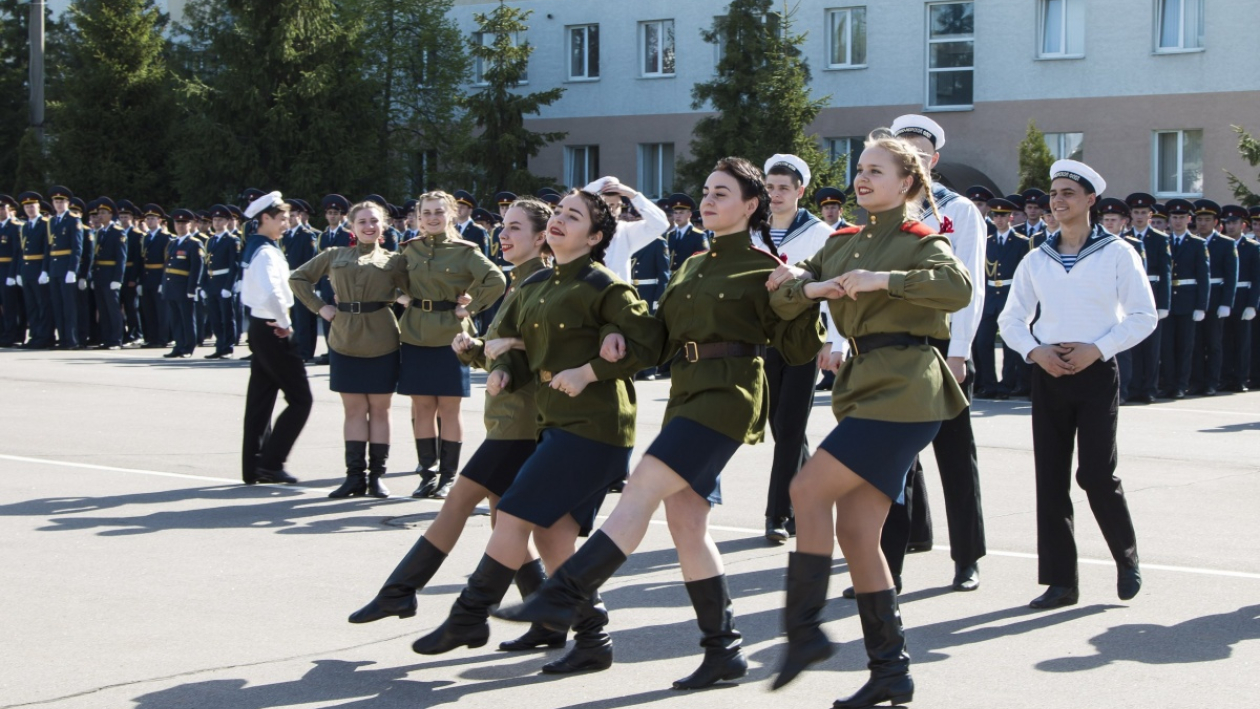 Воронежцы. Воронеж люди на улицах. Кадивци люди.