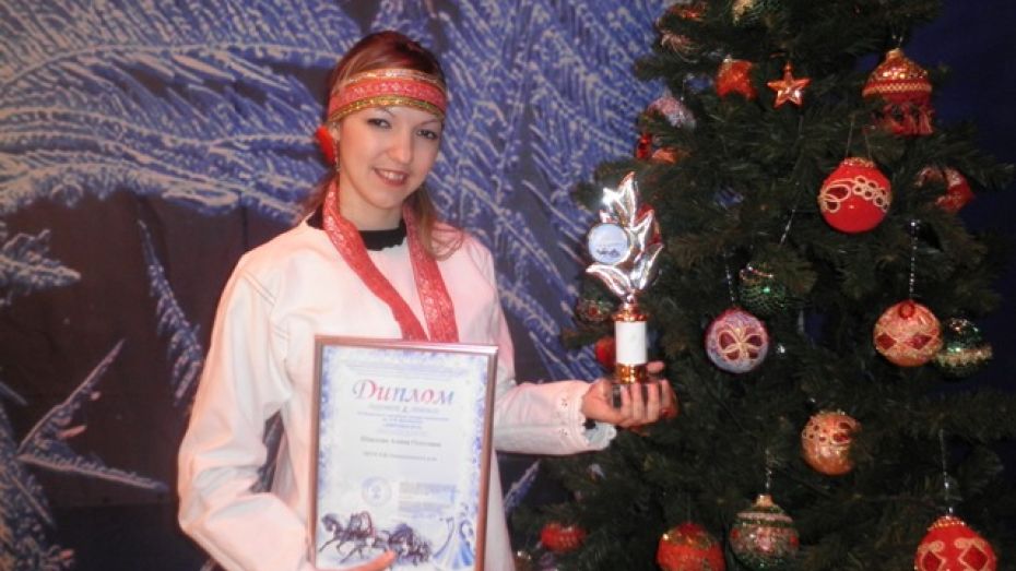 Певица из Нижнедевицка стала лауреатом Воронежского конкурса вокалистов