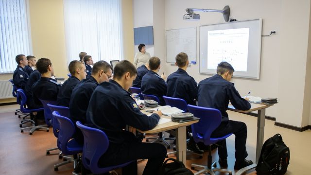 Кадетская школа авиаинженеров в Воронеже: кто поступает и чему обучаются?