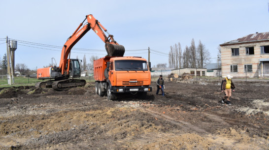 В эртильском селе Щучье начали строить новый ДК
