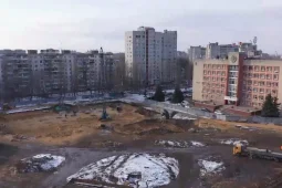 В Воронеже вышло в активную фазу возведение школы на 1,6 тыс мест на улице Домостроителей