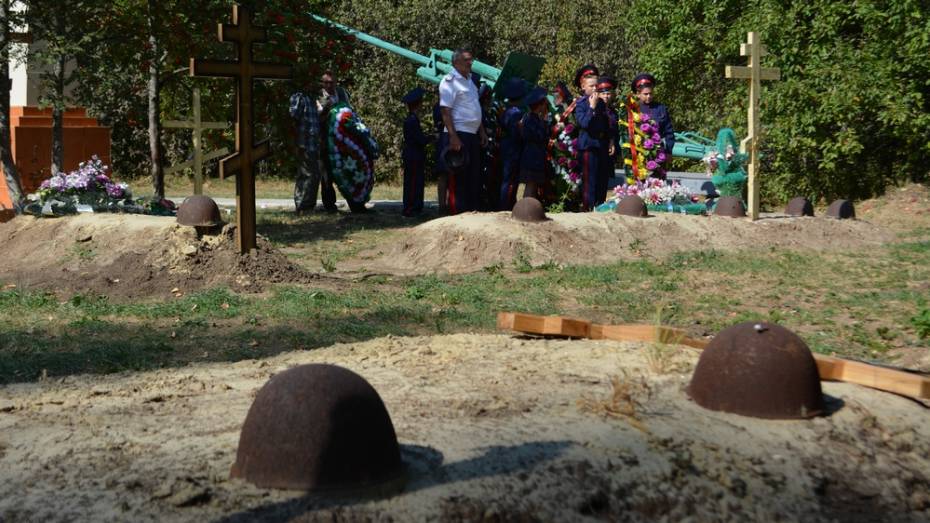 В Острогожском районе перезахоронили останки 27 красноармейцев