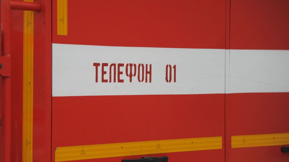 В Воронеже на Остужевском рынке произошел пожар
