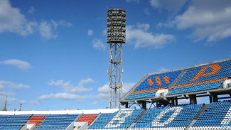 Поле боя на «Труде». Вокруг воронежского Центрального стадиона профсоюзов кипят страсти