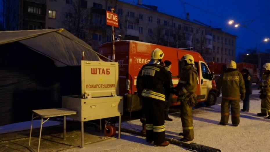 Число погибших при пожаре в ТЦ в Кемерово выросло до 53 человек