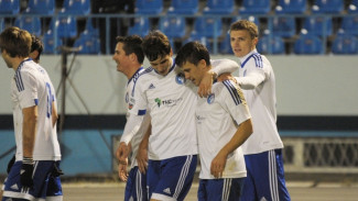 Болельщики клубов ФНЛ выбрали пять игроков воронежского «Факела» в сборную сезона