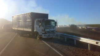 На границе с Воронежской областью столкнулись пять машин: погибли два человека