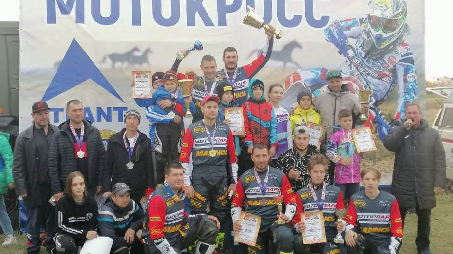 Борисоглебские мотоциклисты взяли «серебро» на всероссийских гонках