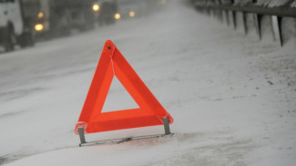 В Воронежской области при лобовом столкновении 2 авто пострадали 6 человек