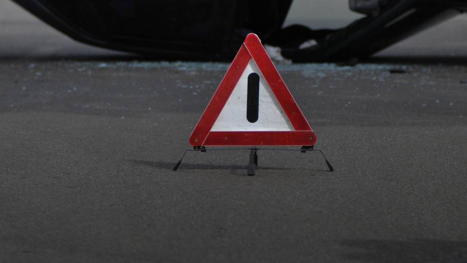 В Воронежской области столкнулись 7 машин: пострадали двое