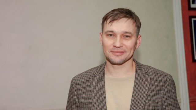 Александр Гусев поздравил с днем рождения худрука Воронежского ТЮЗа