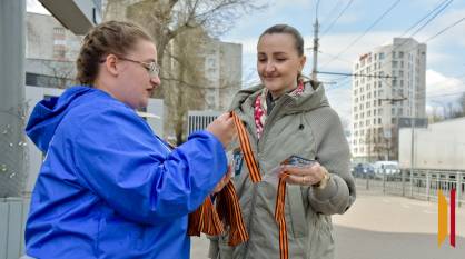 Символ, который объединяет: в Воронежской области стартовала акция «Георгиевская лента»