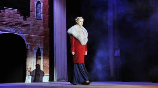 Воронежский дизайнер поразила Неделю моды в Москве историческим дефиле