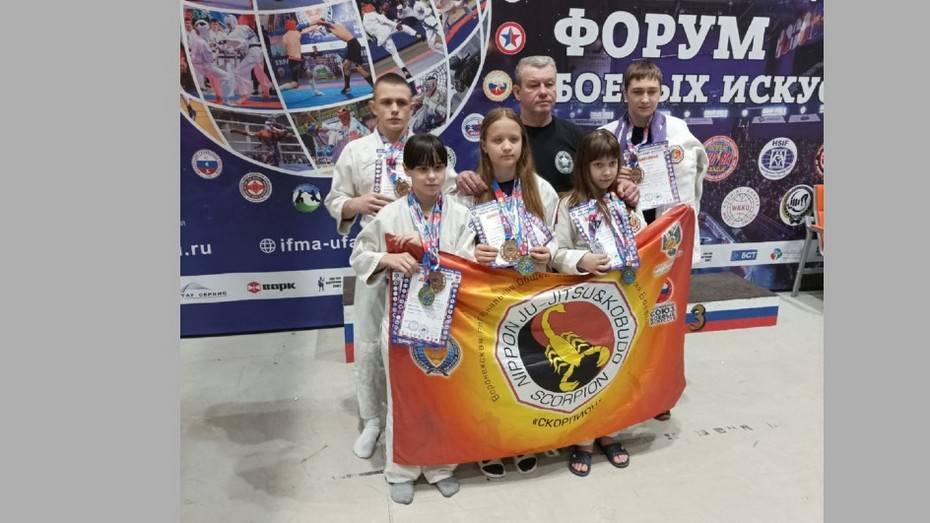 Россошанцы завоевали 7 золотых медалей на всероссийских соревнованиях по всестилевому карате